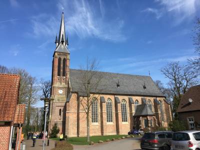 St. Jakobus in Dlmen-Karthaus beherbergt im Inneren ein wundervolles, reich geschnitztes Chorgesthl. 